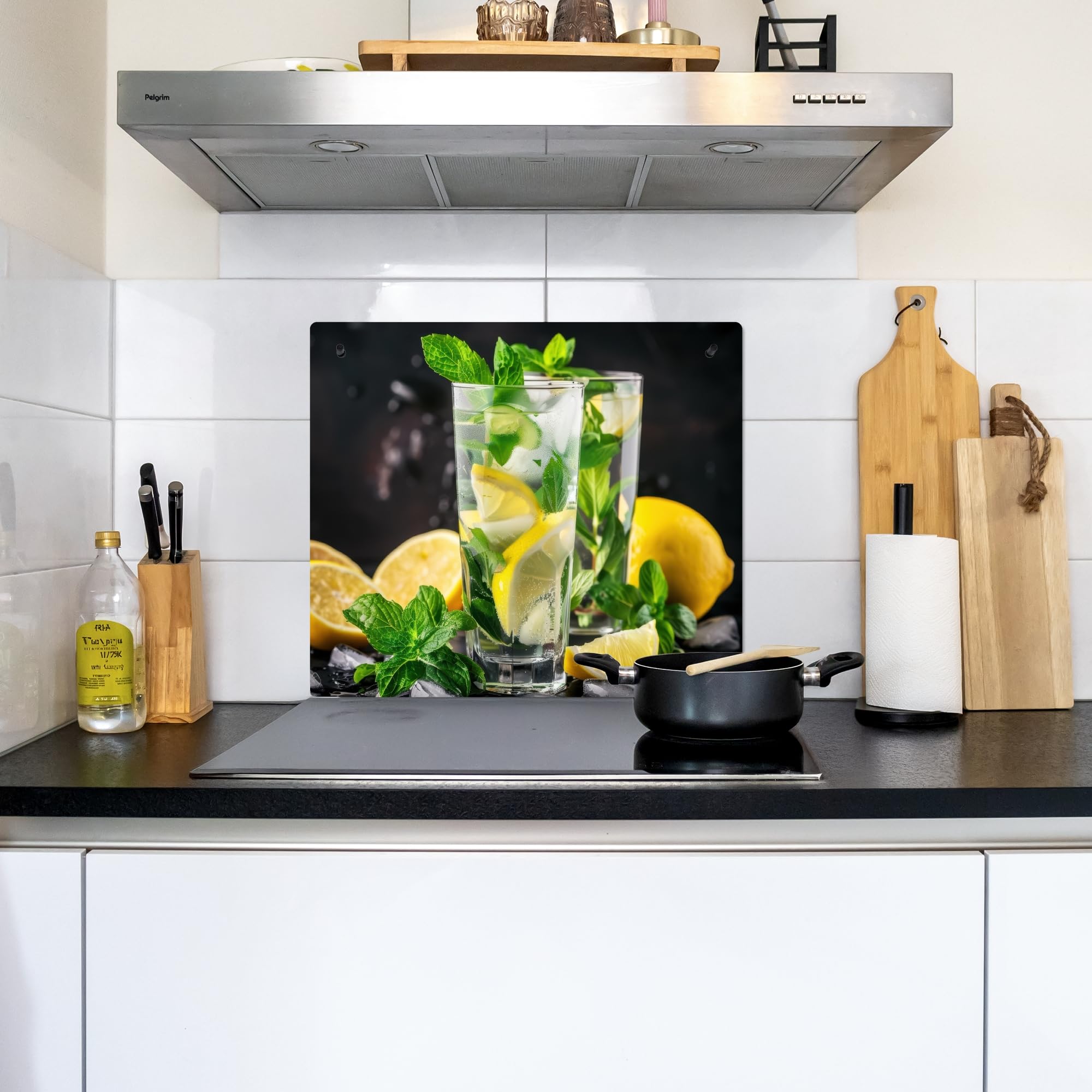 KitchenYeah© Spritzschutz Herd Küchenrückwand Vinyl 60x52 cm Küchen Zubehör Küchenwand, Herdabdeckplatten für Ceranfeld Wasser - Glas - Zitrone - Minze
