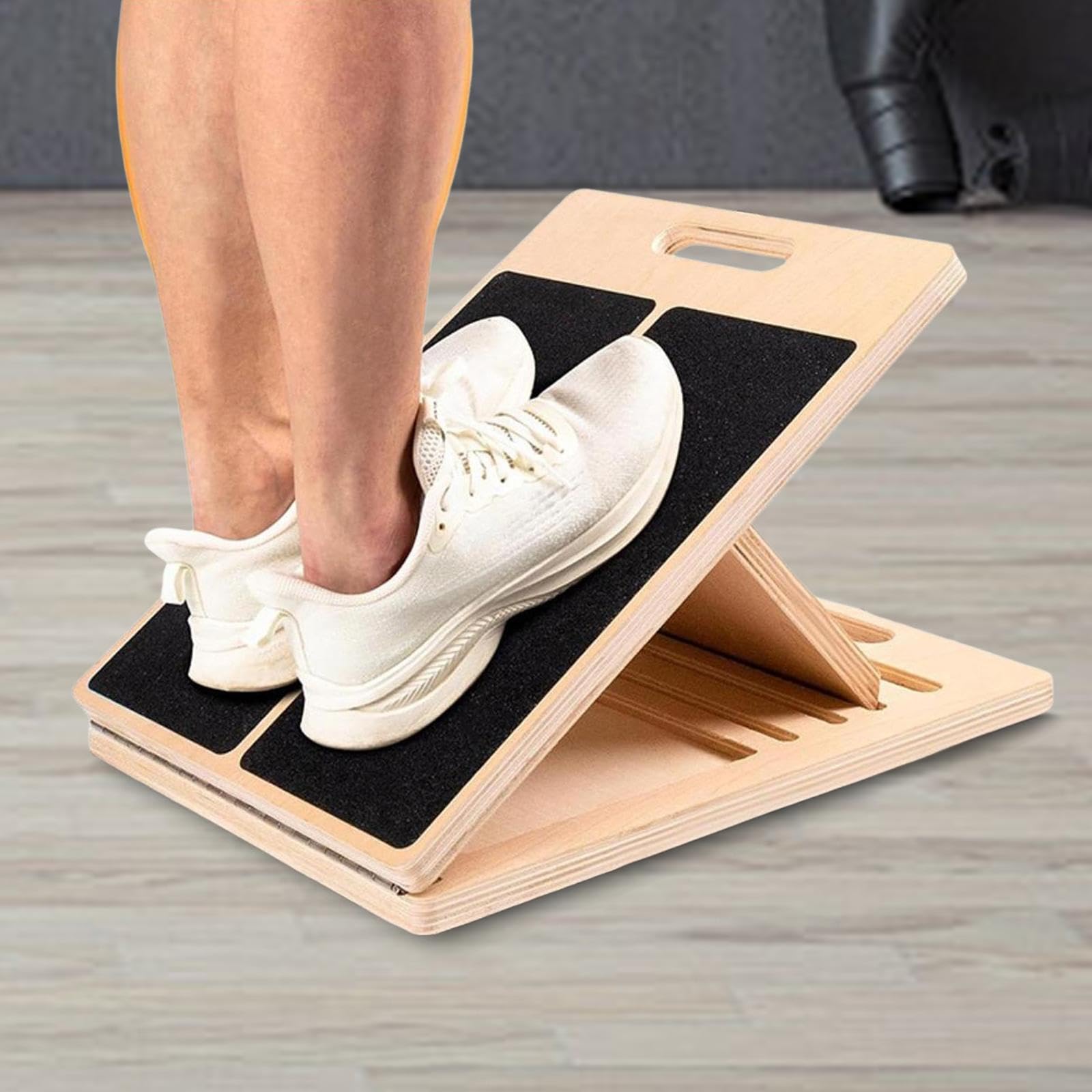 Planche Inclinée Professionnelle, Panneau Incliné Réglable en Bois Portable Planche d'Équilibre avec Poignée pour Mollet Squats Jambes Genoux Talon Cheville Planche Inclinée Professionnelle, Panneau Incliné Réglable en Bois Portable Planche d'Équilibre avec Poignée pour Mollet Squats Jambes Genoux Talon Cheville