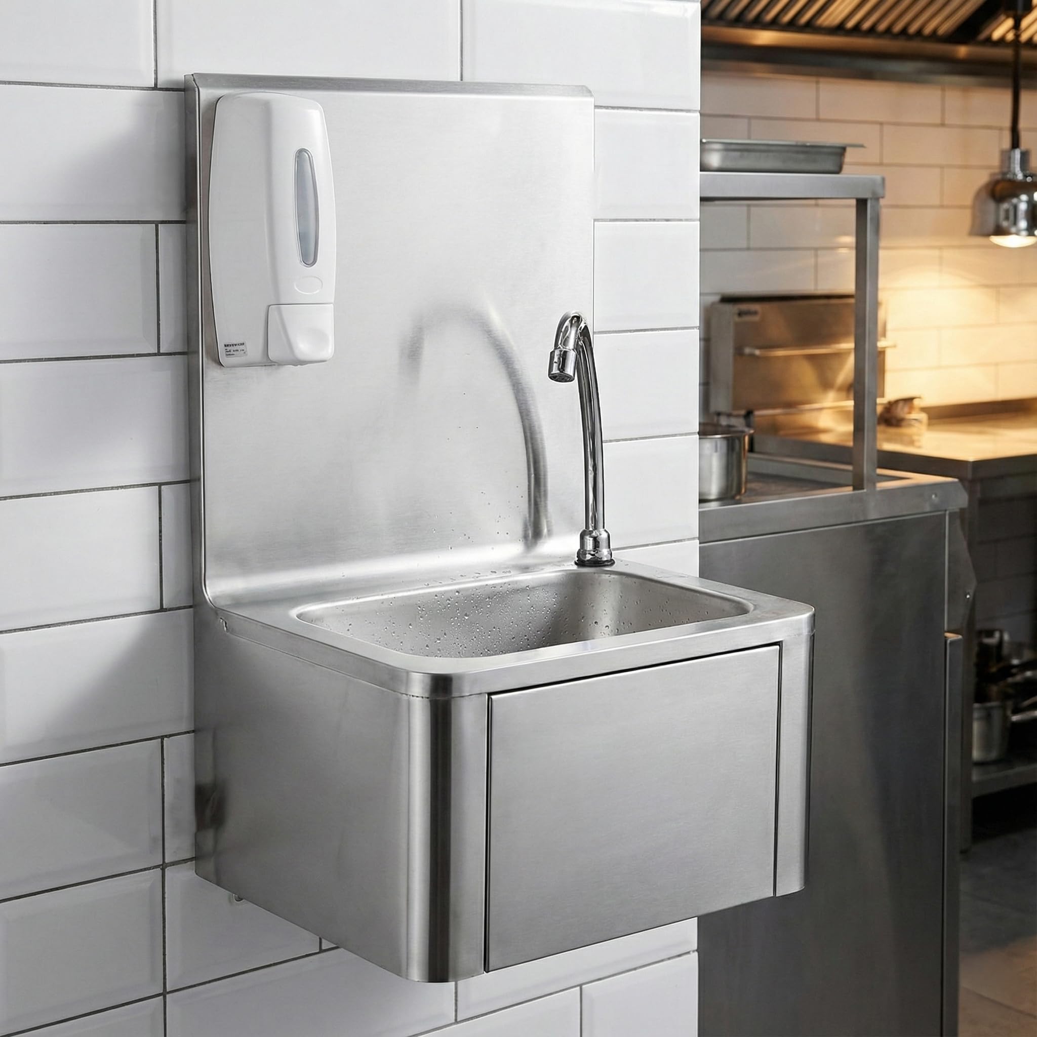 Lave-Mains INOX à Commande Fémorale avec Distributeur de Savon - sans Contact - Eau Froide – Compact
