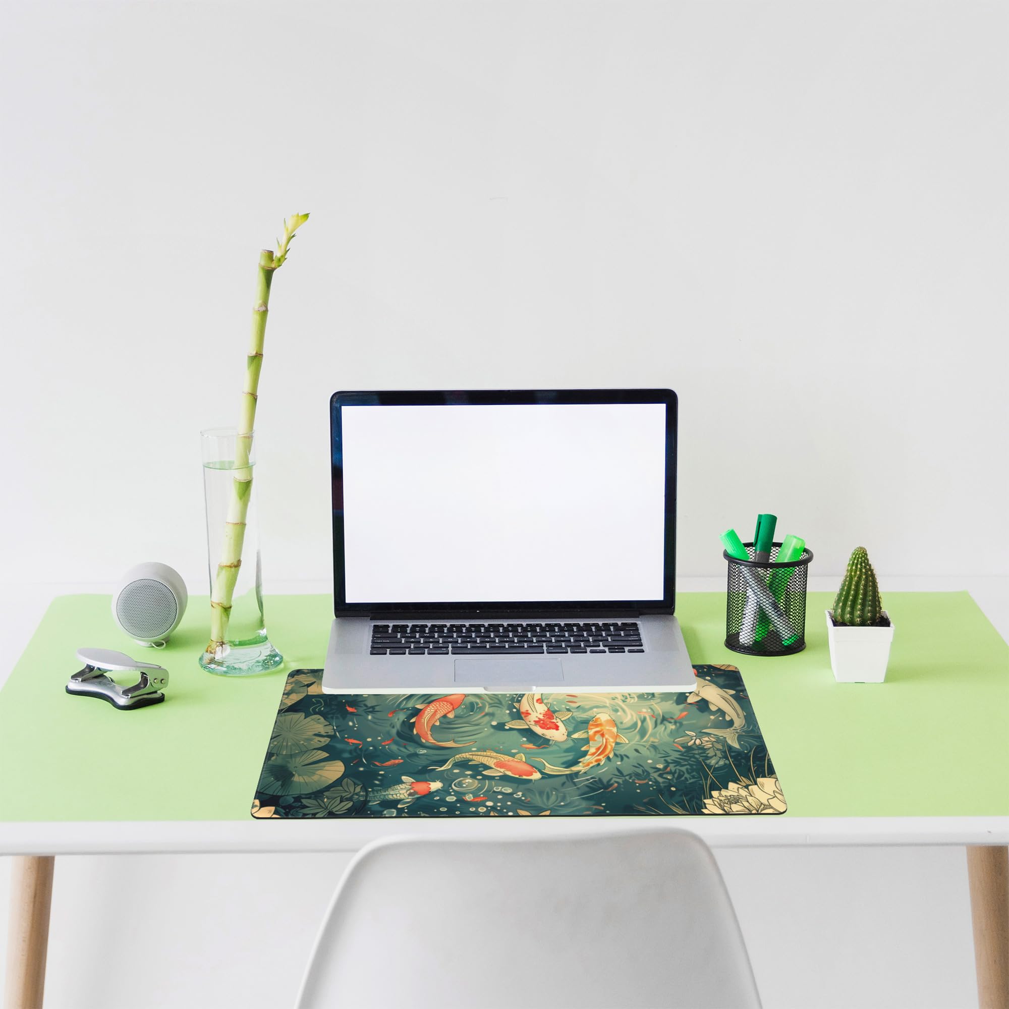 Alfombrilla de mouse grande extendida para juegos con diseño de estanque japonés, Lotus Koi, XXL, para teclado y mouse, base de goma antideslizante con bordes cosidos para decoración de escritorio de