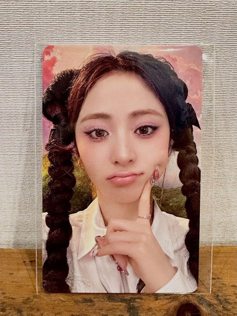 ルセラフィム ユンジン CRAZY Hello82 US 限定 ハガキ トレカ 