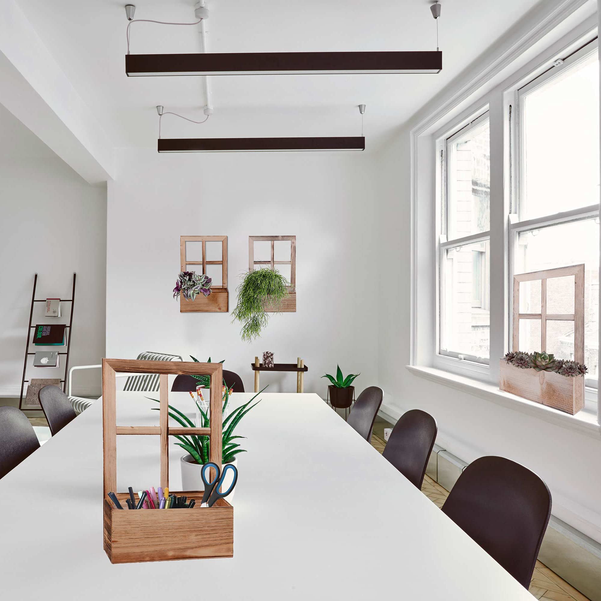 UNUS Ventana de madera con banco de plantas, decoración de madera envejecida flameada, 2 unidades
