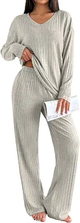 Ekouaer Women's Long Sleeve Knit Ribbed Pajama Set, 2-Piece Casual Loungewear with Pockets