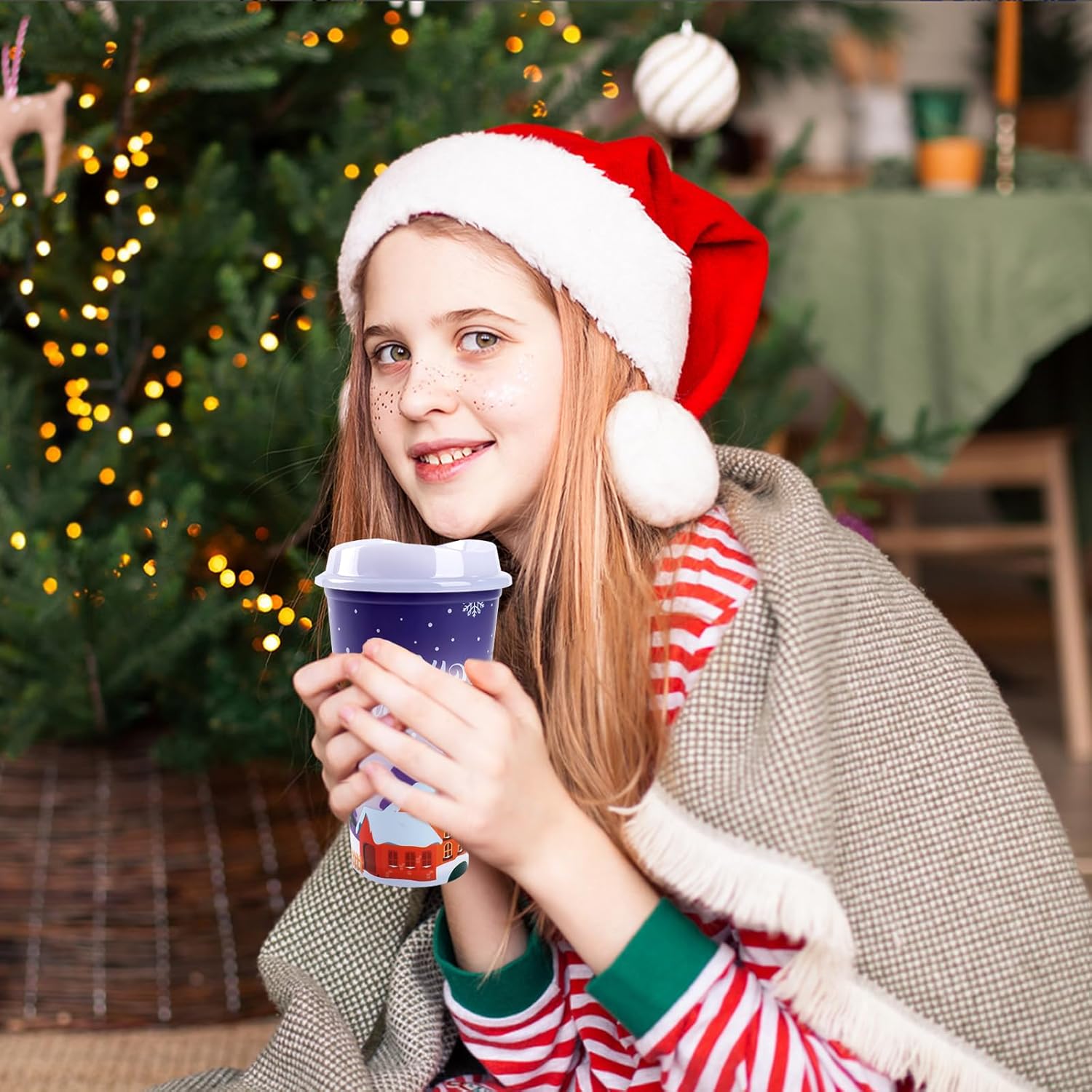 6pcs Christmas Color Changing Hot Cups with Lids, Plastic Reusable Hot Coffee Cups for Adults Kid Winter Christmas Holiday Birthday Party Cups Tumblers, 16 Oz - Image 3