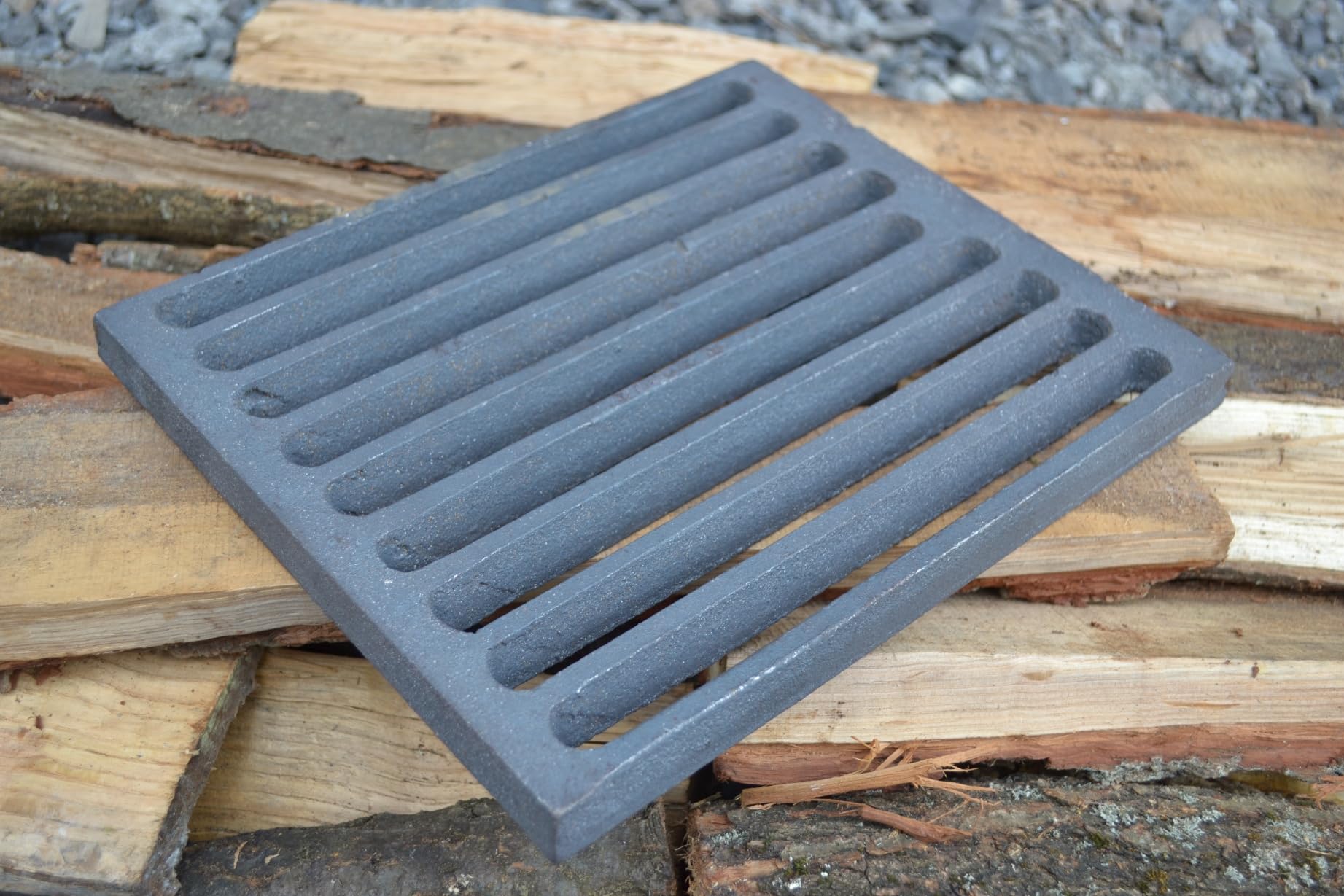 SEZAM Griglia in Ghisa, 28 x 23 cm, Metallizzato, Adatta per Forno e Camino