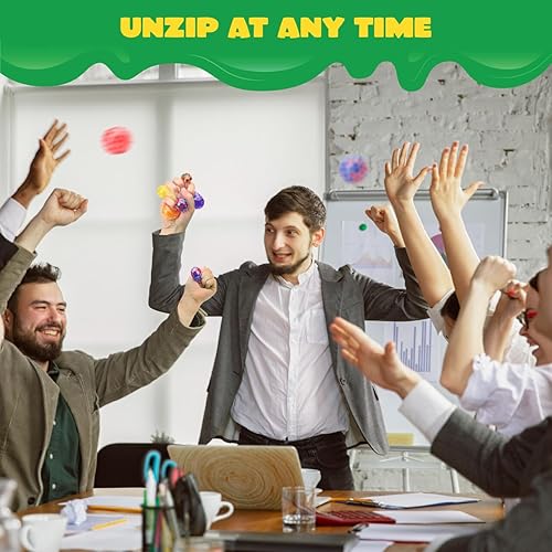 Miniatura 5 de JOYIN Mini juguetes de bola antiestrés, paquete de 24 juguetes para apretar para adultos, pelota de alivio del estrés esponjosa, alivia la ansiedad