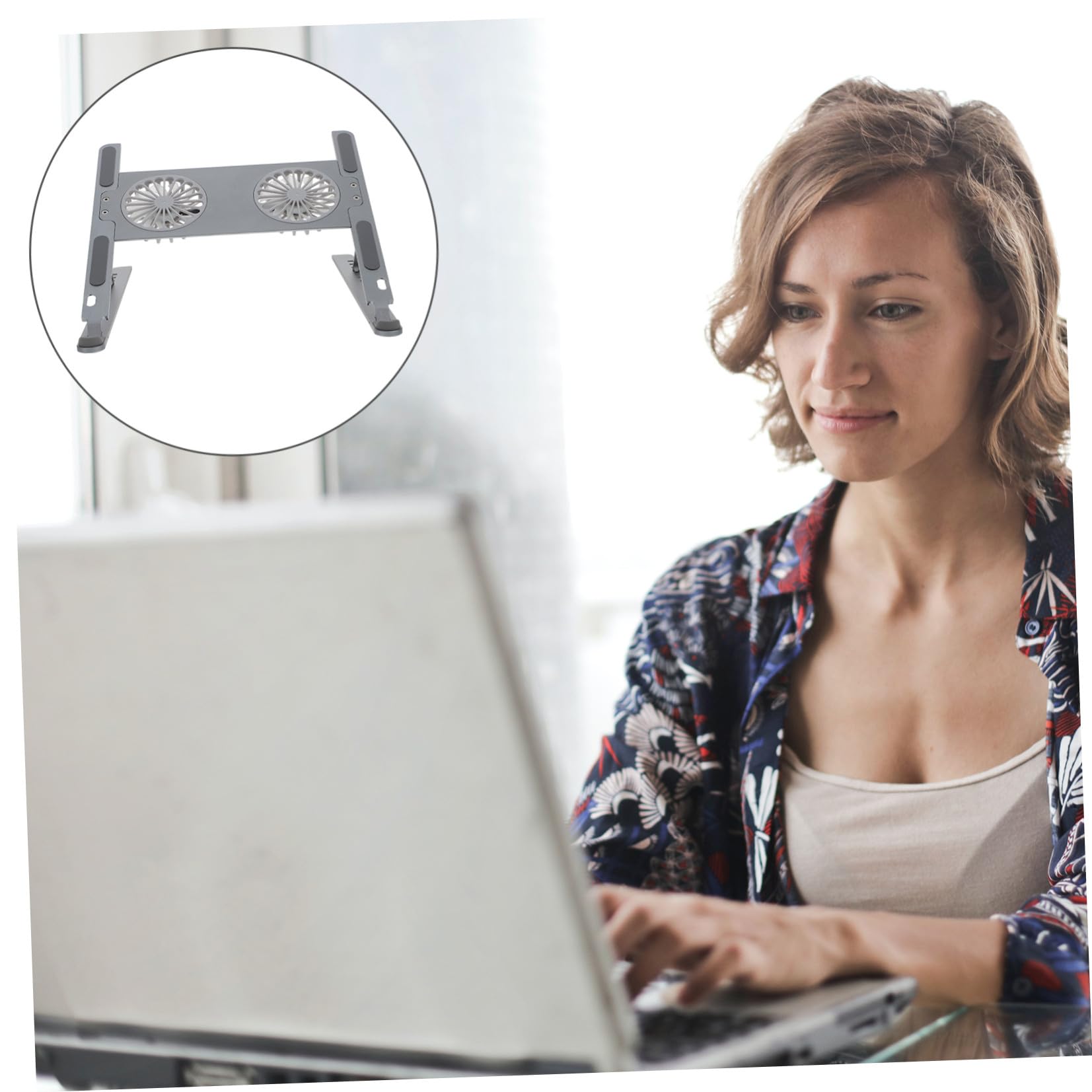 Supporto Raffreddamento Notebook in Lega di Alluminio, Ventilato | Ventola a Turbina, Doppia Dissipazione, Struttura Regolabile e Smontabile