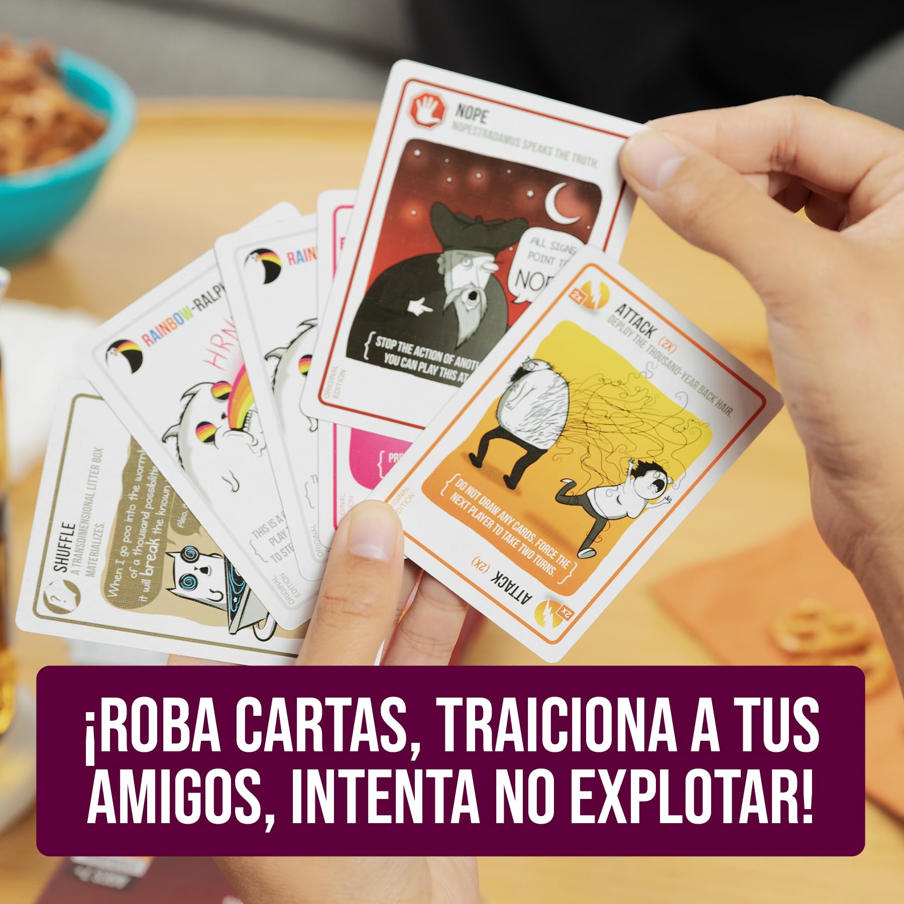 Asmodee Exploding Kittens Party Pack, Juego de Cartas de Estrategia Estilo Ruleta Rusa para Fiestas y Grupos Grandes, A Partir de 7 Años, De 2 a 10 Jugadores, 15 Minutos por Partida, Español