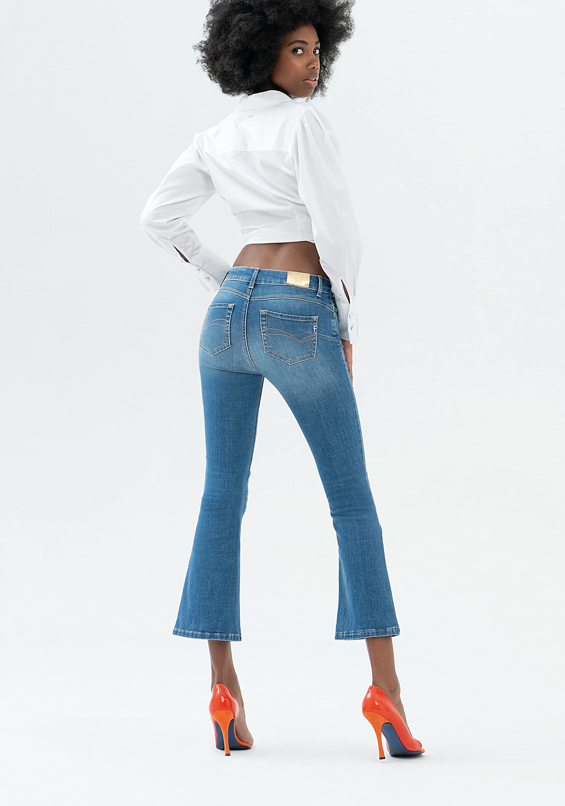 Jeans Bella Flare Cropped in Sofisticato Denim Stretch