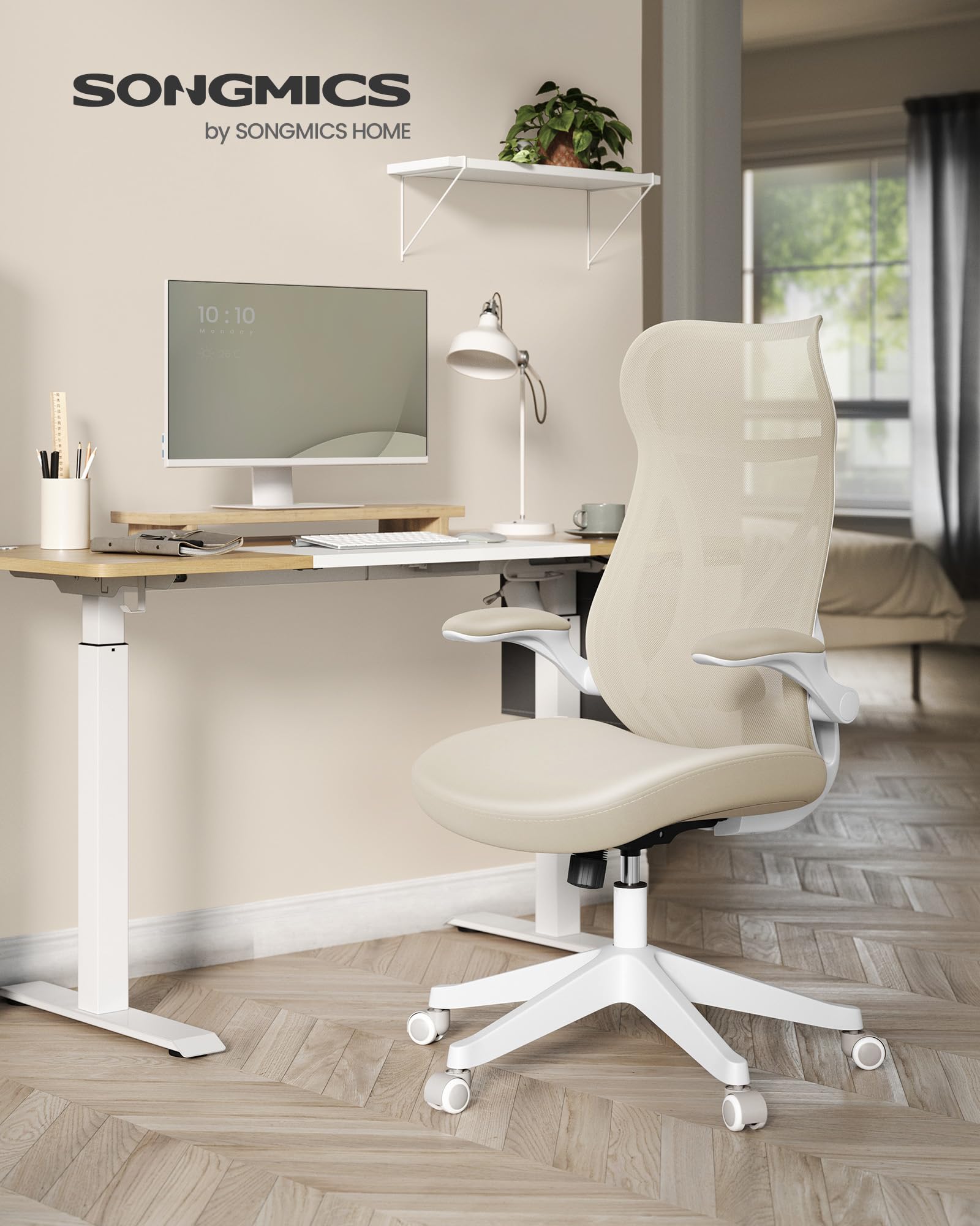 SONGMICS Sedia da Ufficio, Sedia da Scrivania Girevole, Schienale Ergonomico, Altezza Regolabile, Braccioli Ribaltabili, con Poggiatesta, Portata 150 kg, Beige Cappuccino OBN088K01