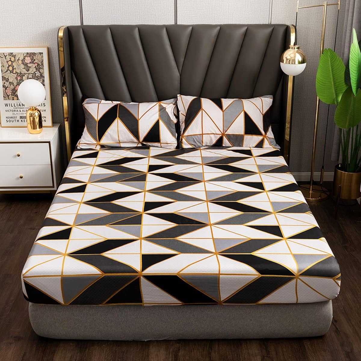 jejeloiu Geometric Plaid Bed Sheet Set King Size Black White Grey Gold Abstract Fitted Sheet Triangle Diamond Pattern Bedding Includes 1 Flat Sheet & 1 Sheet with 2 Pillowcases