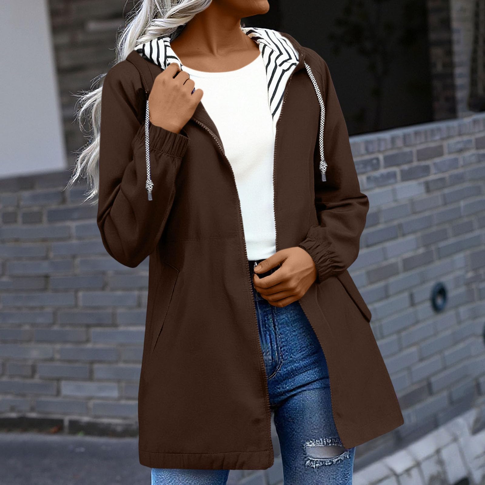 Generisch Regenjacke Damen Wasserdicht Kapuzenjacke Übergangsjacke Leichte Jacke Sport Outdoorjacke Trekking Windbreaker Frauen Fahrrad Windjacke Atmungsaktiv Funktionsjacke mit Kapuze Und Taschen