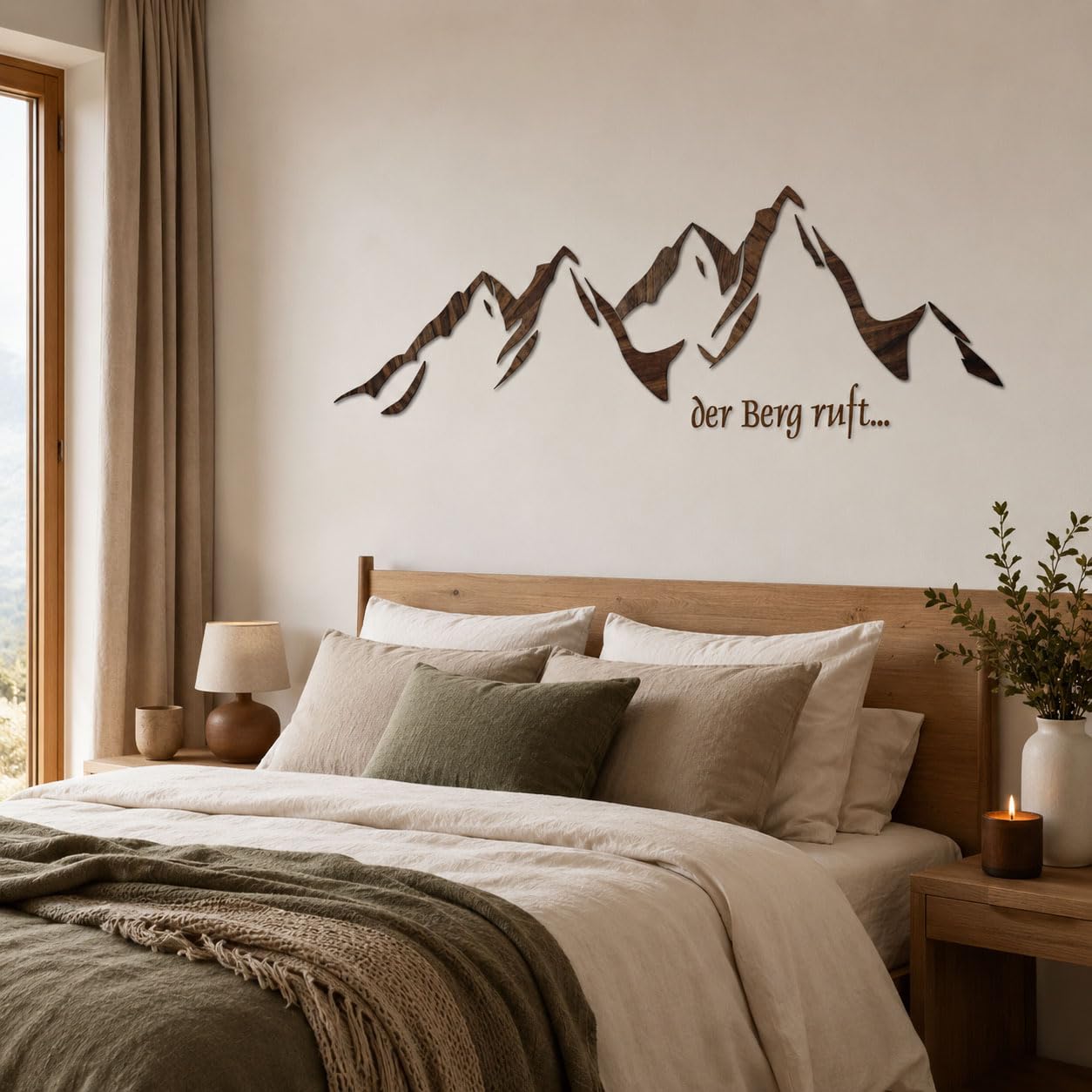 LAVICO|M Wanddekoration aus Holz, Der Berg ruft, Berg Silhouette, Holzdekoration, Wanddeko, Wohnzimmer, Alpen, Berge, 3D Bergpanorama – 120 cm (B)