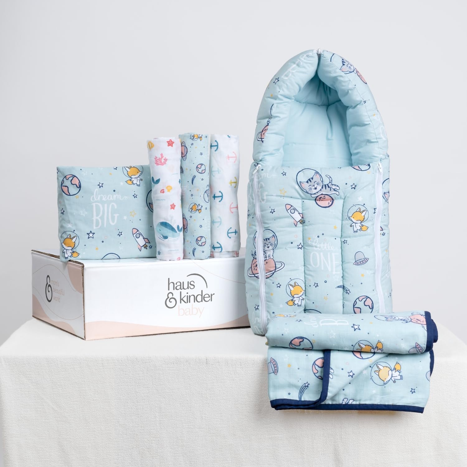 Haus and Kinder Newborn Baby Essentials Gift Box – Pack of 6 | Muslin Swaddle, Reversible Blanket, Fitted Crib Sheet & Sleeping Bag (0–12 Months) | Baby Shower Gift – Spacewalk-image-36