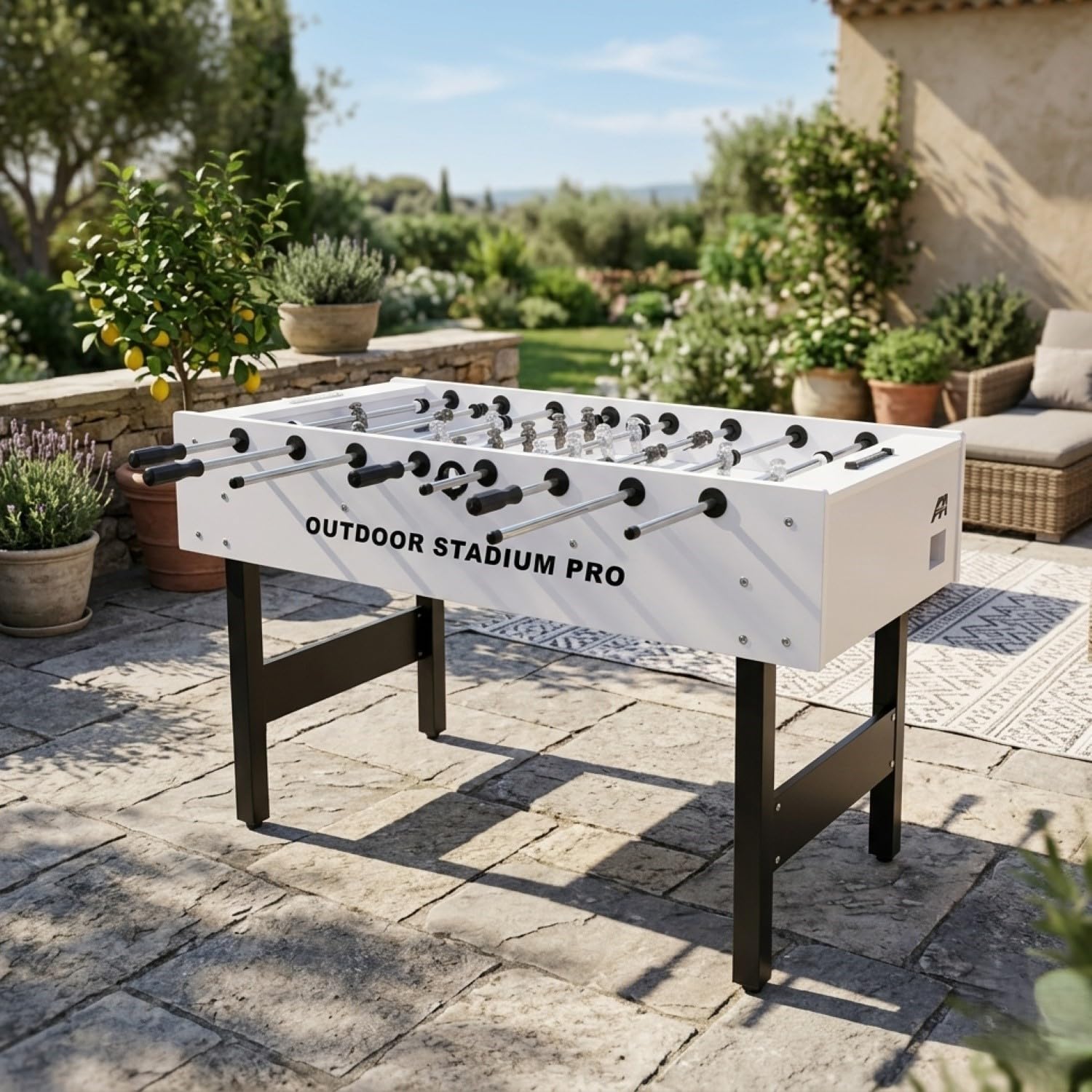 Kickertisch Outdoor Stadium Pro, Outdoor Fußballtisch wasserfest in Turniergröße, Outdoor Kicker Profi für draußen und drinnen 138,2 x 72,1 x 88 cm