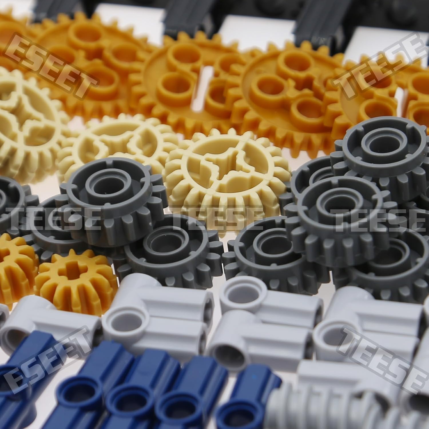 TEESE 450pcs Gear-Chainlink-Connectors-Bush-Bricks-Set, Compatible with Technic-Parts, for STEM-MOC-EV3-Project-Bulk-Blocks(Random Color)