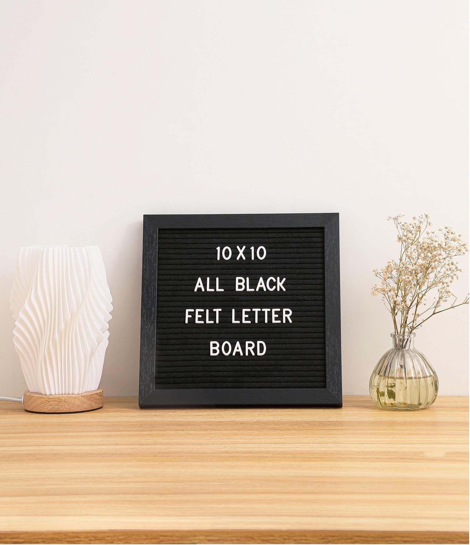 Schwarze Filz-Buchstabe mit 294 austauschbaren Buchstaben und Zahlen, 25,4 x 25,4 cm, schwarzer Rahmen mit Ständer und Leinentasche für Ankündigung und Benachrichtigung