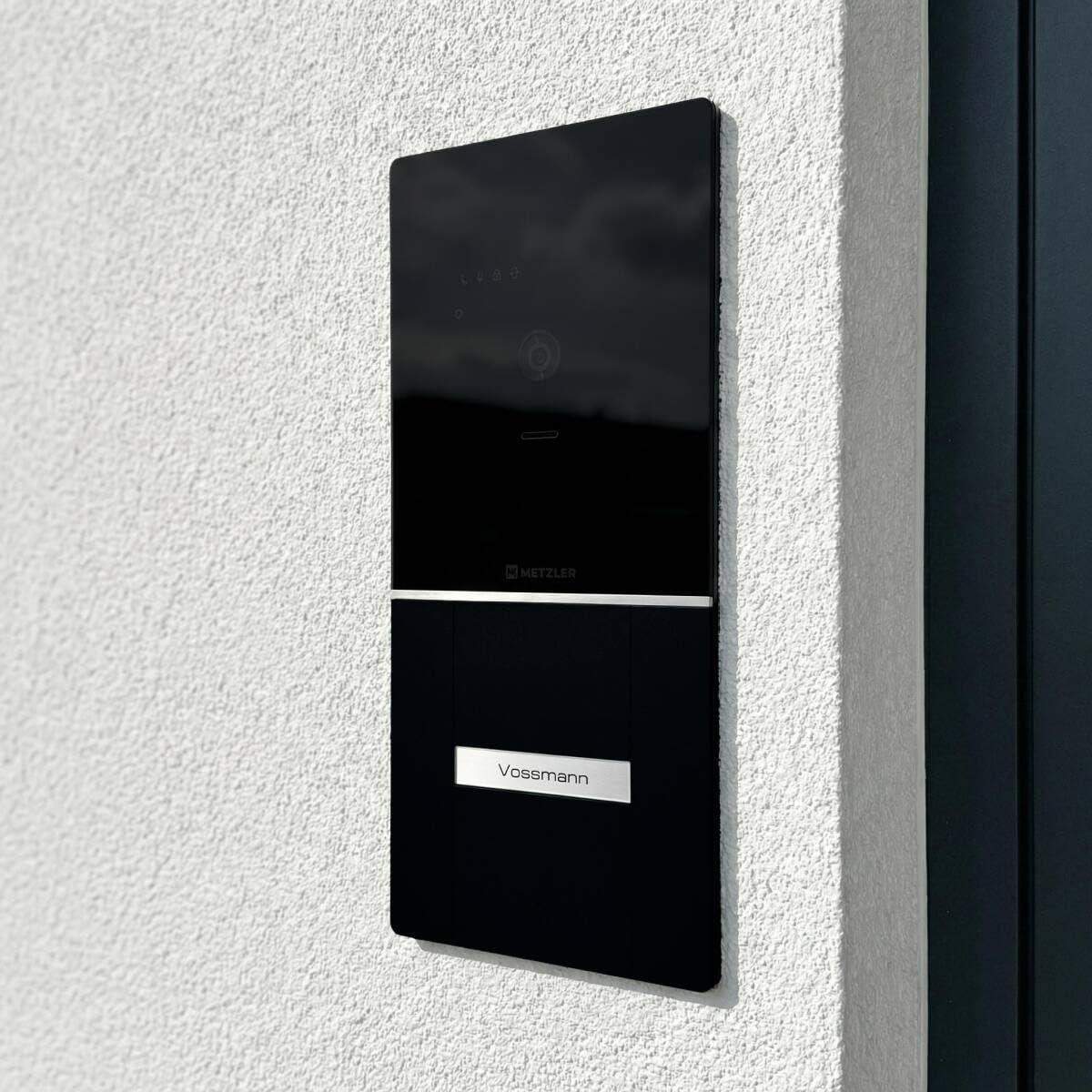 Metzler XDM10 - Videoportero completo con placa de nombre intercambiable para 1 casa familiar, videoportero con conexión bus de 2 cables, RAL 9005 negro profundo, aplicación para smartphone, juego