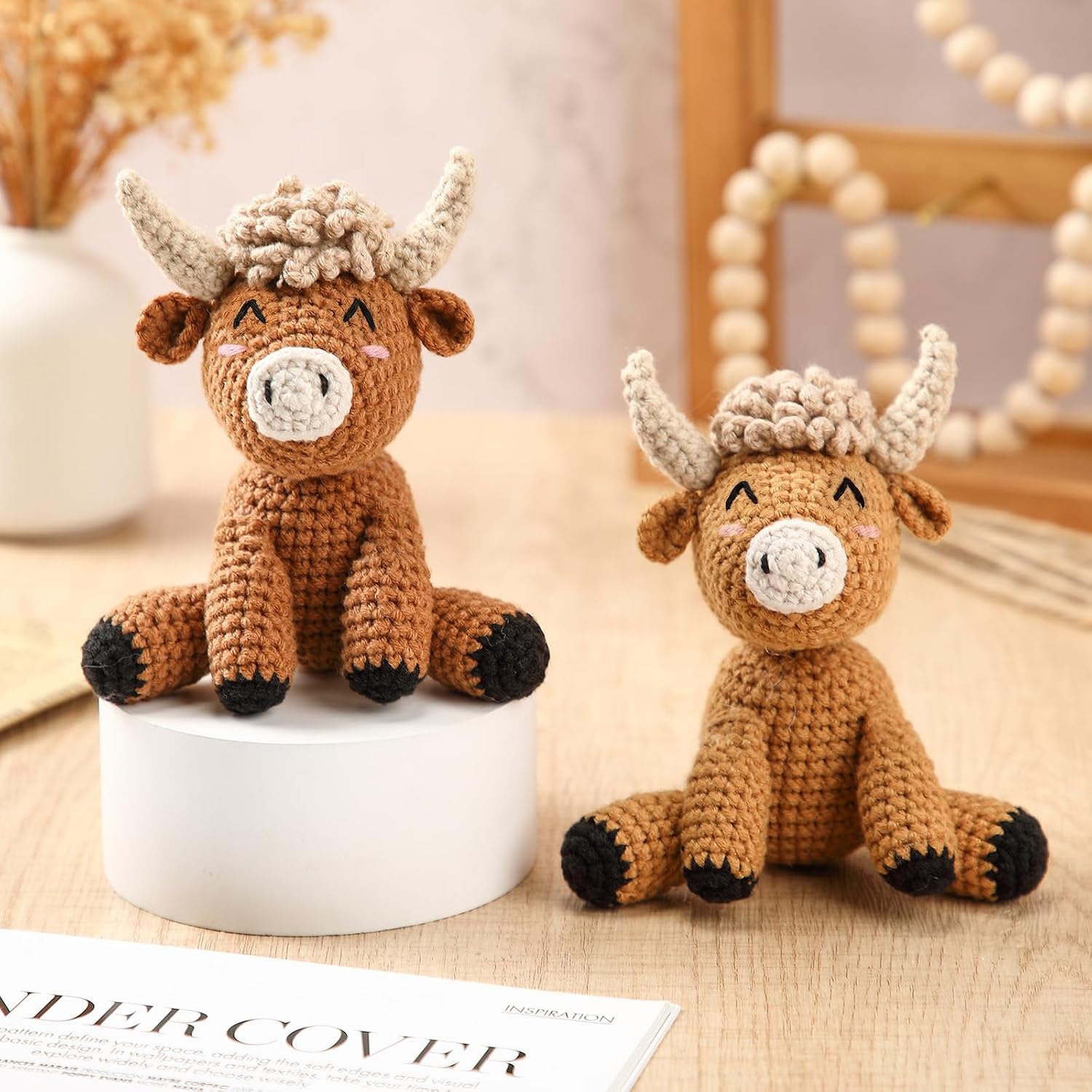 VioraWhite 2 Pcs 5.5 Inch Knitted Highland Cow Funny Cute Crochet Highland Cow Inspirational Knitted Doll Gift for Friends Family Party Decoration Xmas Gift