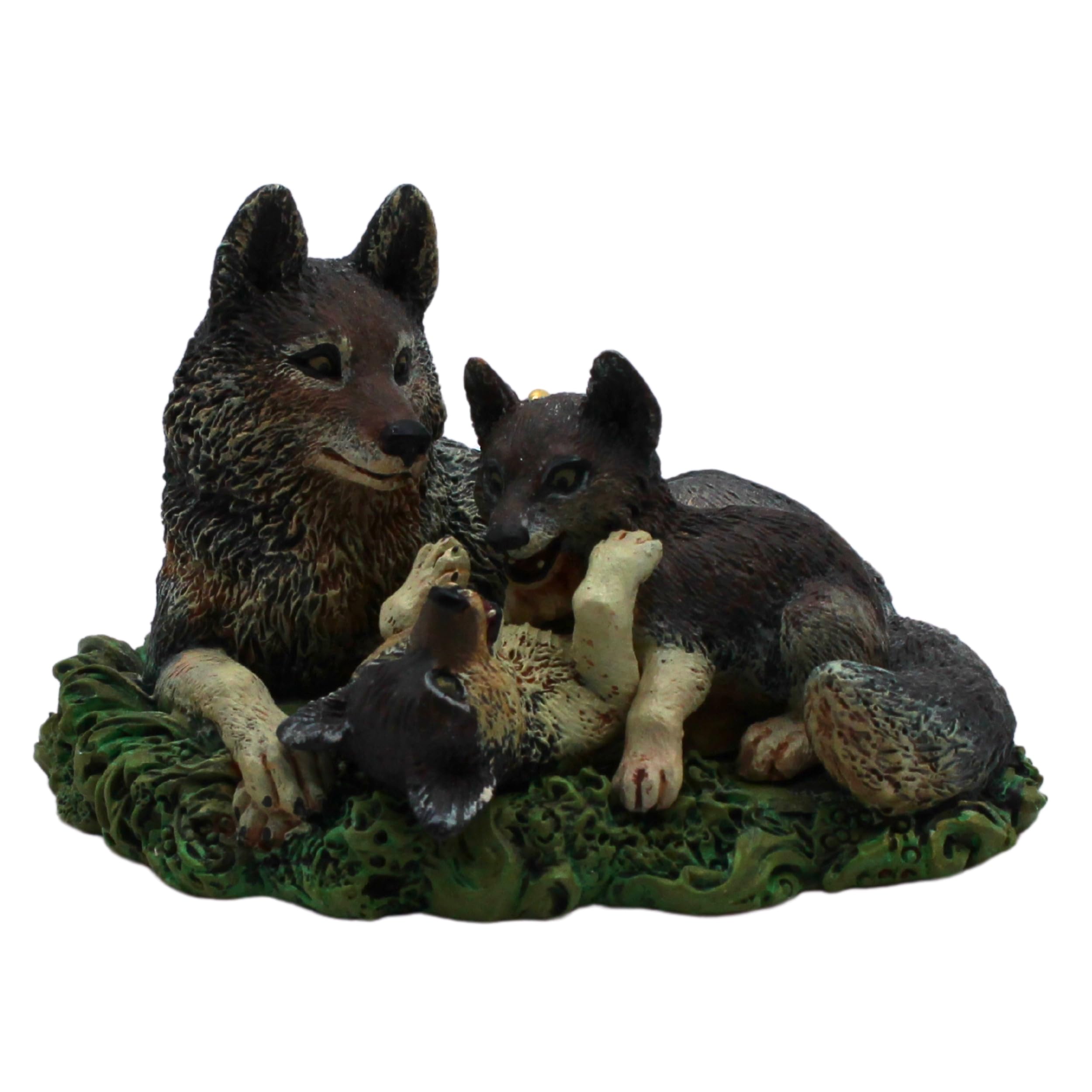 Hallmark Keepsake Ornament Majestic Wilderness Timber Wolves at Play 1998 QX6273
