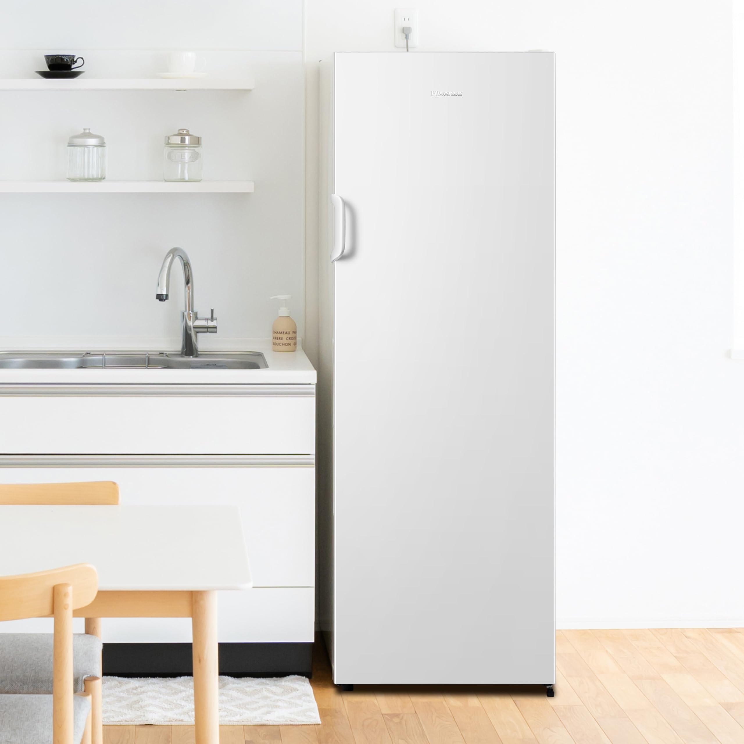 Hisense FV245N4AW2 Gefrierschrank TotalNoFrost SuperFreeze 194 l 41 dB 219 kWh Inox-Look Weiß