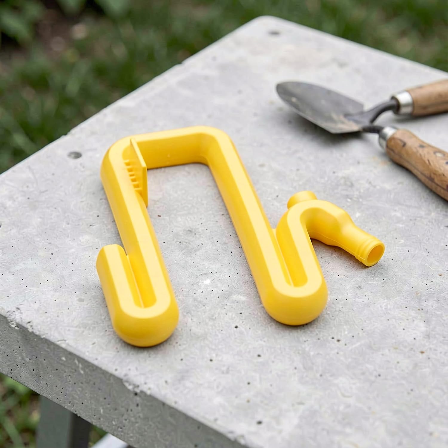 YARNOW 4pcs Rainwater Harvest Management Overflow Tube Drill-Free Yellow