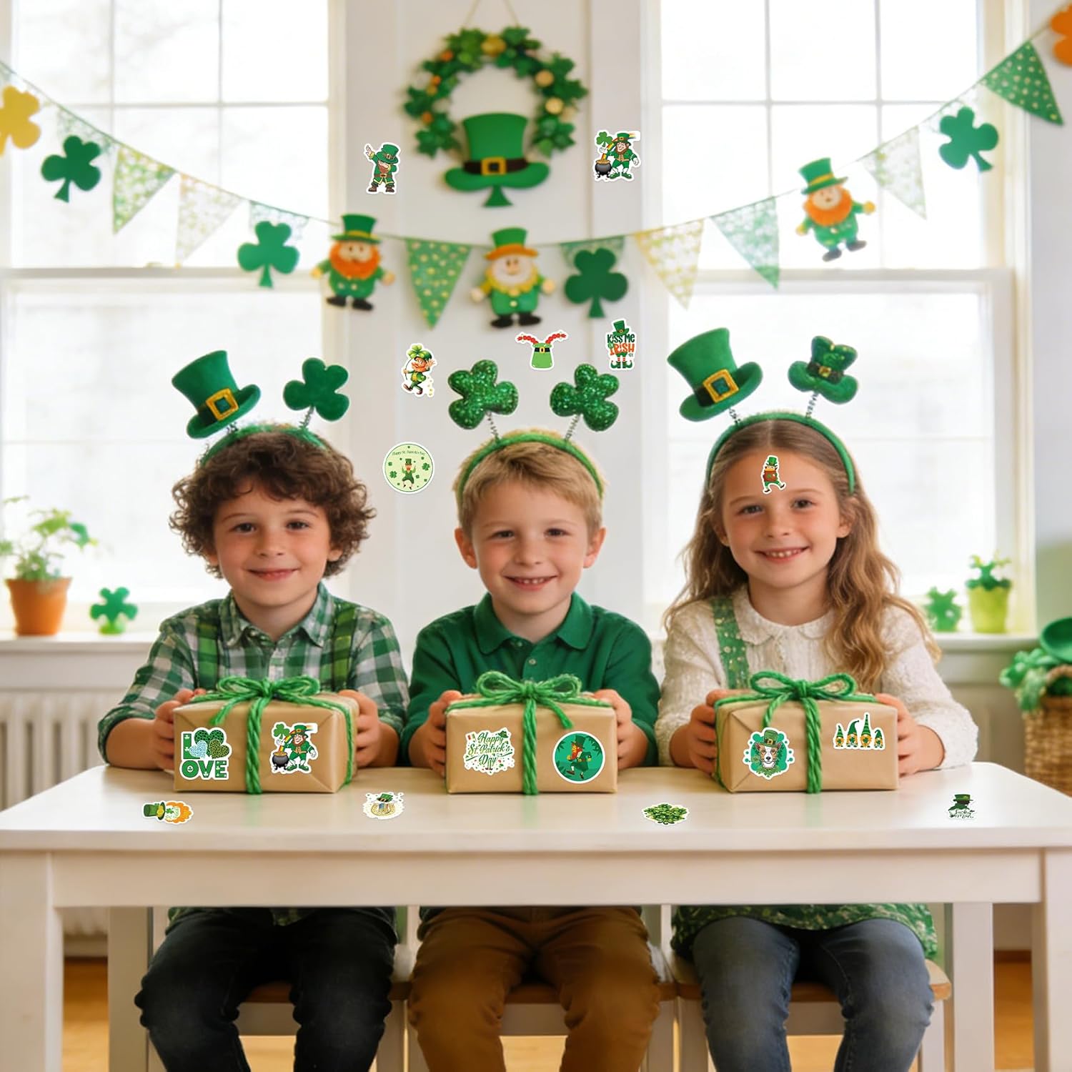 St Patricks Day Stickers, 100Pcs Non-Repeating St. Patrick's Day Stickers, Irish Vinyl Shamrock Sticker Accessories for DIY Craft Water Bottle Laptop Scrapbooking Gifts St. Patrick's Party Decorations