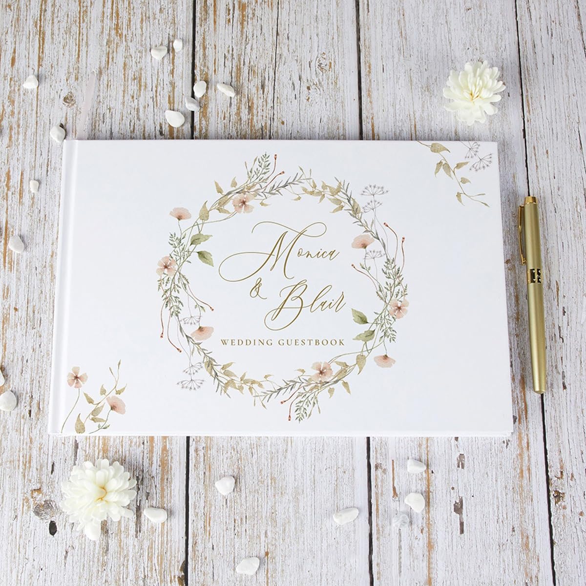 Grand livre d'or de mariage personnalisé A4 avec couronne florale, couverture rigide, scrapbooking de mariage personnalisé – Livre d'or personnalisé for couple – Cadeau de fiançailles, motif cœur d'am