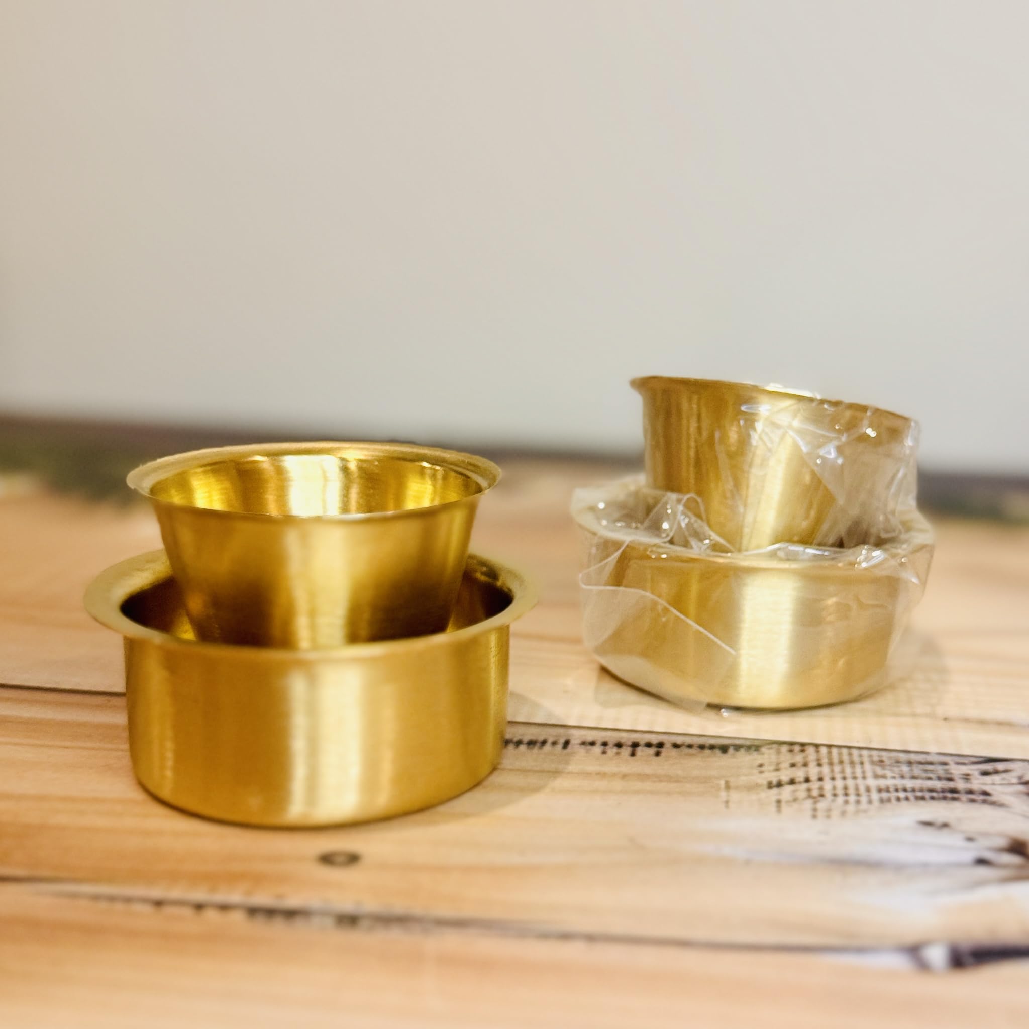 Nayi Naveli Brass Coffee Dabara Set | Traditional South Indian Style | Handcrafted Brass Finish | Filter Kaapi Serving Tableware | Kitchen Drinkware Set of 2 Dabara