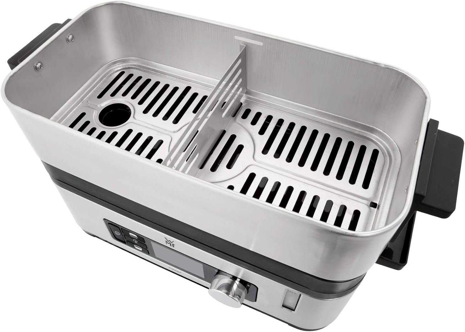 WMF KITCHENminis буу бышыргычынын суу резервуары толтурулууда