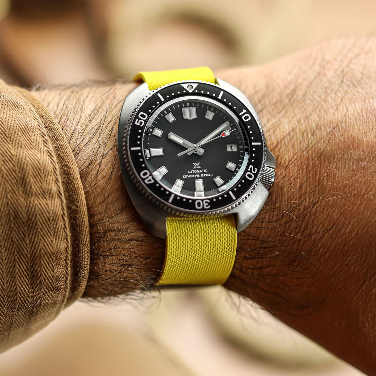 WatchGecko TidalPass British Military FKM - Correa de reloj de goma impermeable para hombre, versátil y elegante, se puede llevar de 2 maneras