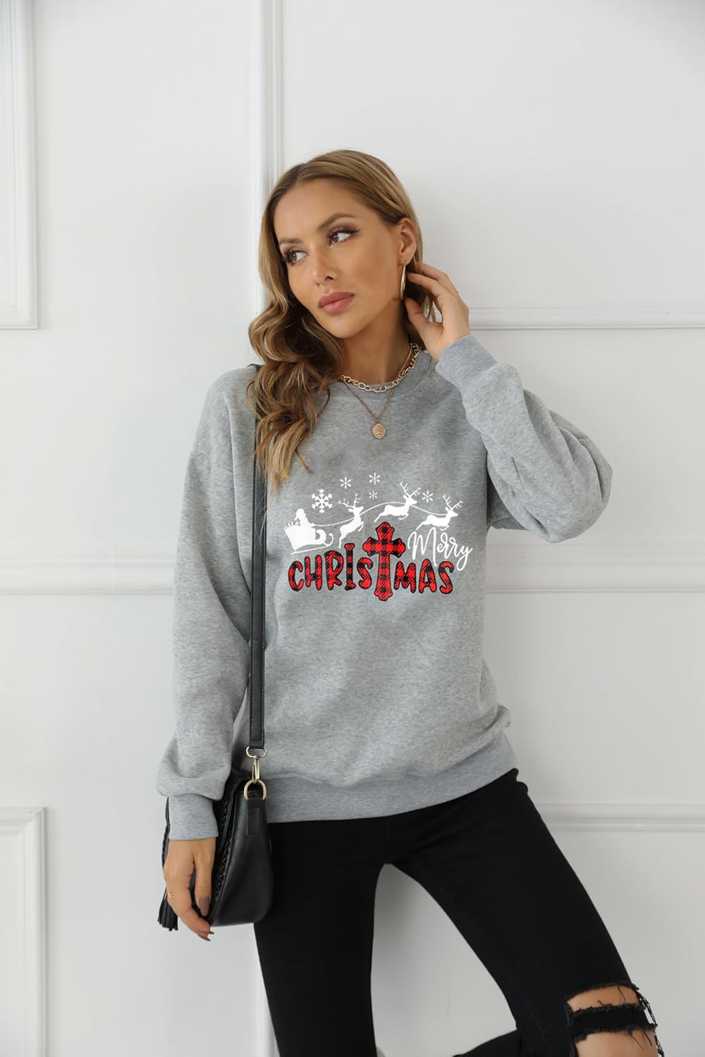 Barlver Women Christmas Sweatshirt Xmas Fleece Warm Vacation Tunic Sweater Shirt Christmas Graphic Pullover Top - Image 2