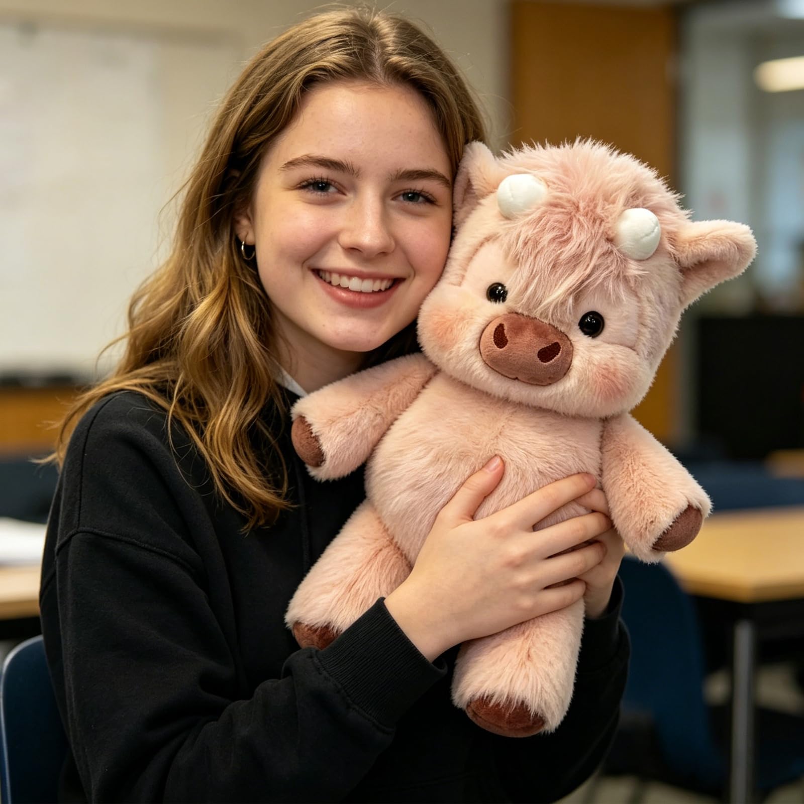 Peluche Che Corre, 45cm Peluche Di Cinghiale, Peluch Mucca, Vitello Che Corre Morbido Giocattolo, Bambola Da Collezione A Forma Di Pecora In Cartone Peluch Animato Per Ragazzi E Ragazze (A)