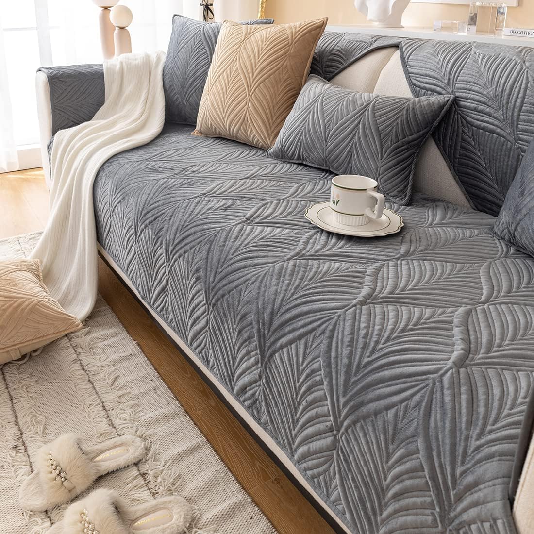 vctops Super Soft Velvet Quilted Sofa Couch Covers Non-Slip Sectional Couch Cover Leaf Pattern Plush Sofa Slipcover Furniture Protector for Pets Kids Children Dog Cat (Grey,36"x82")