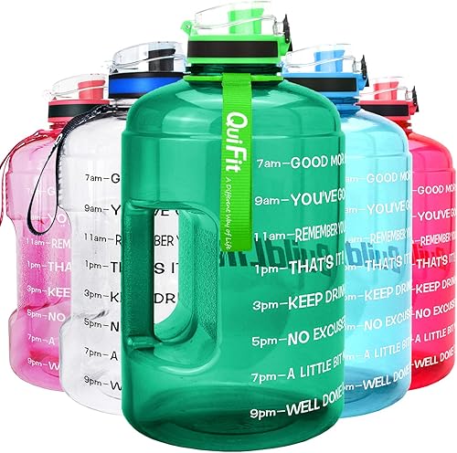 QuiFit - Botella de agua de 1 galón motivational, con marcador de tiempo, colador y mango 1287343 oz, infusor a prueba de fugas infusor, botella de