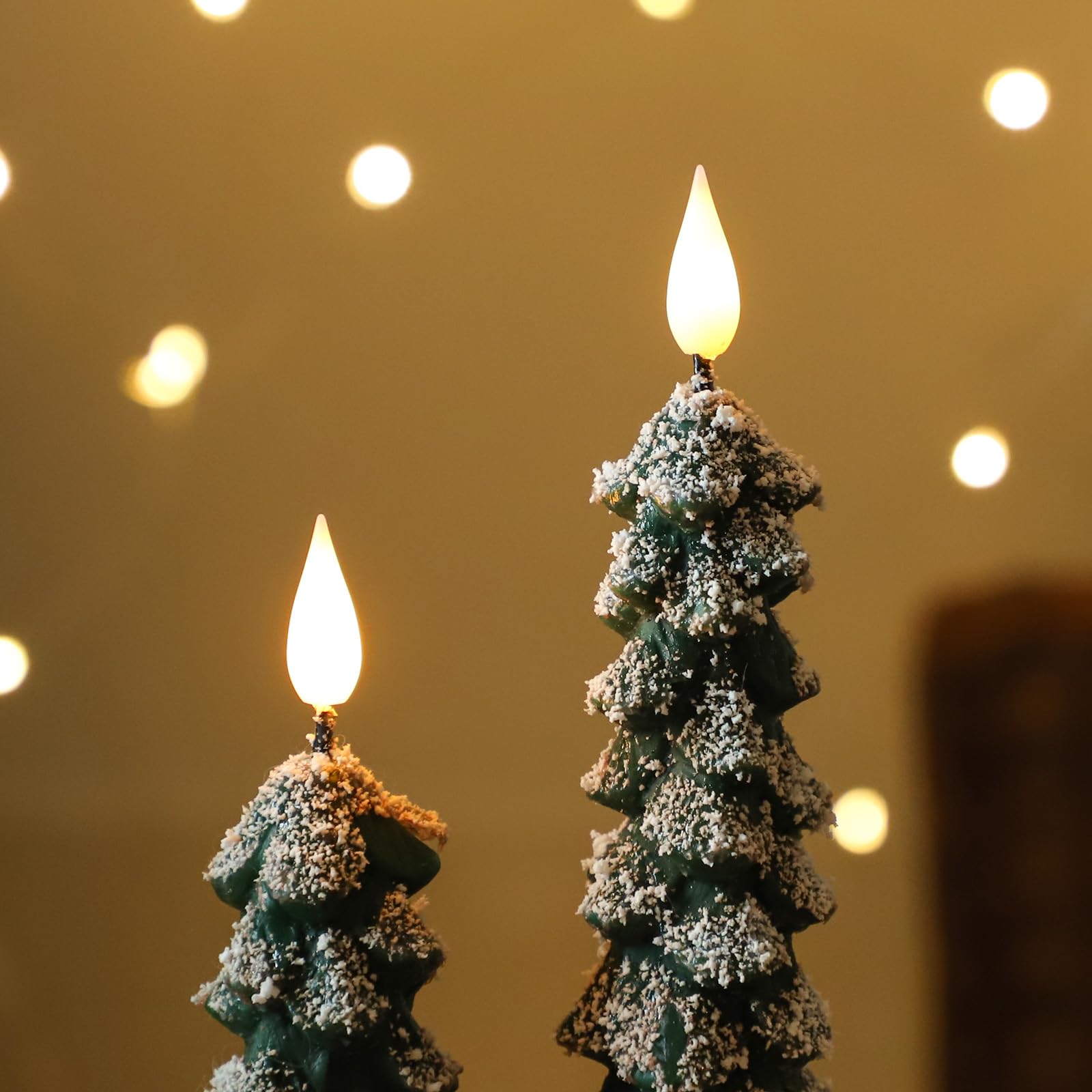 MUMCHASI 4 candele coniche senza fiamma, candele per albero di Natale con telecomando, candele a LED tremolanti per finestre a LED, candele natalizie in vera cera, altezza 24 cm, 29 cm, 29 cm, 29 cm,