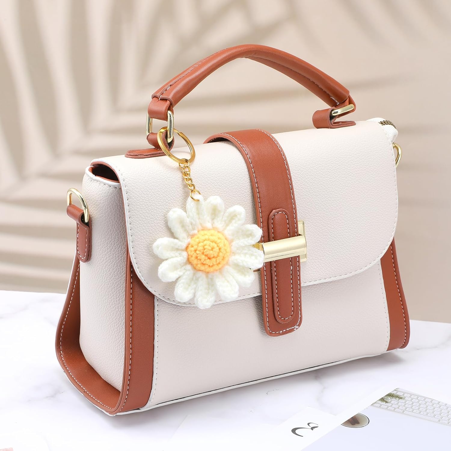 Flower Keychain, Cute Crochet Keychain Flower Bag Charms for Women Handmade Daisy Floral Keyring Decor Gifts Purse Boho Accessorie for Purse, Handbag Bag, Earphone Case Women - Image 6