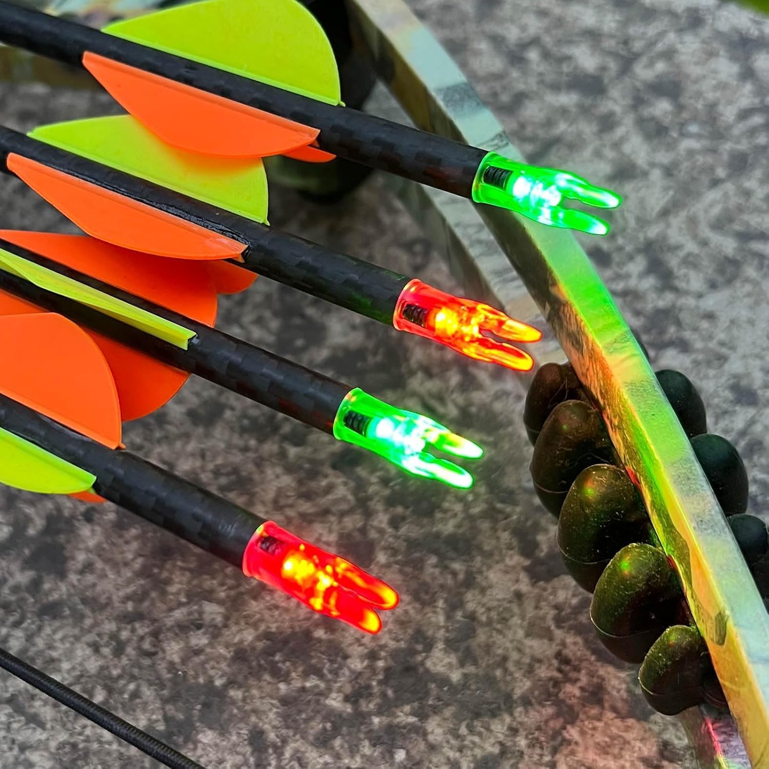 Linpeng 6PCS Lighted Nocks for Arrows with. 165/G. 204/X. 233/H. 244/S. 246/GT. Light Up Nocks with ON/Off Switch for Archery Hunting