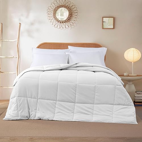 Modern Threads Down Alternative Reversible Comforter White/White Queen