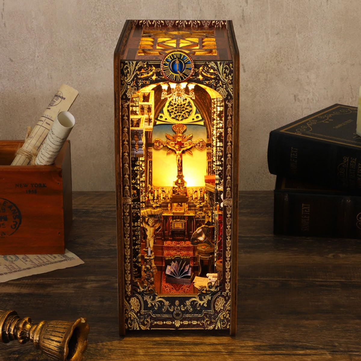Kit Angolo Libro Fai Da Te ETKVR - Libreria In Miniatura 3D Con Luci LED - Modello Magazzino Avventura Per Adulti