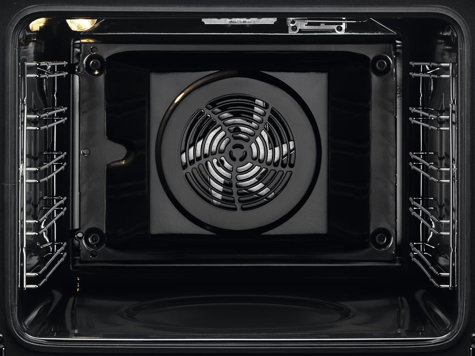 AEG BSK774121M Dampfbackofen / SteamCrisp – mit Dampfunterstützung / Pyrolyse – Selbstreinigung / Kerntemperatursensor / Touch-Bedienung / Grillfunktion / A+ / Edelstahl mit Antifingerprint