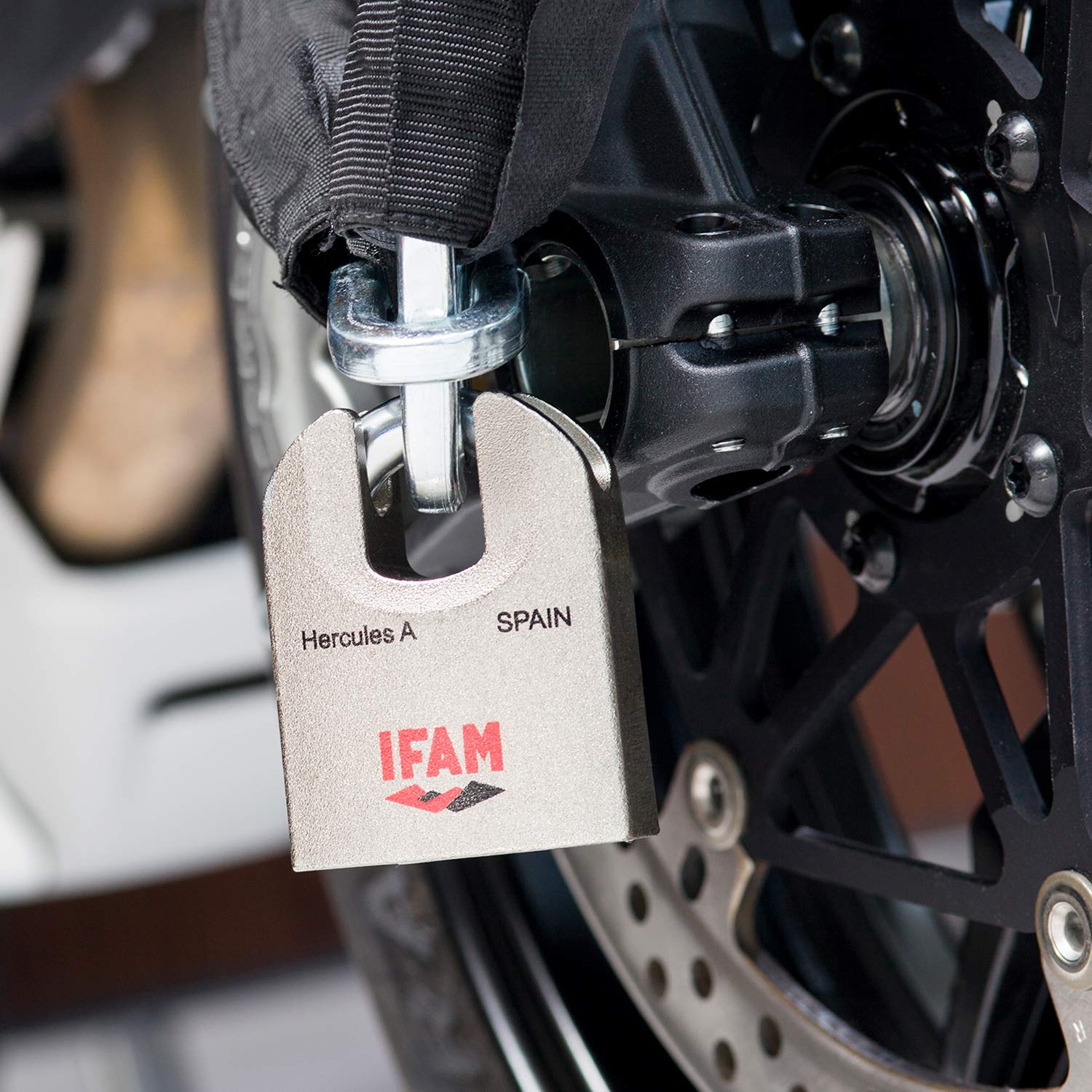 IFAM| Candado Hércules A| Diámetro 11mm| Acero Carbonitrurado| Antiganzúa| Alta Seguridad y Resistencia a la Intemperie| Uso en Exteriores| Máxima Protección