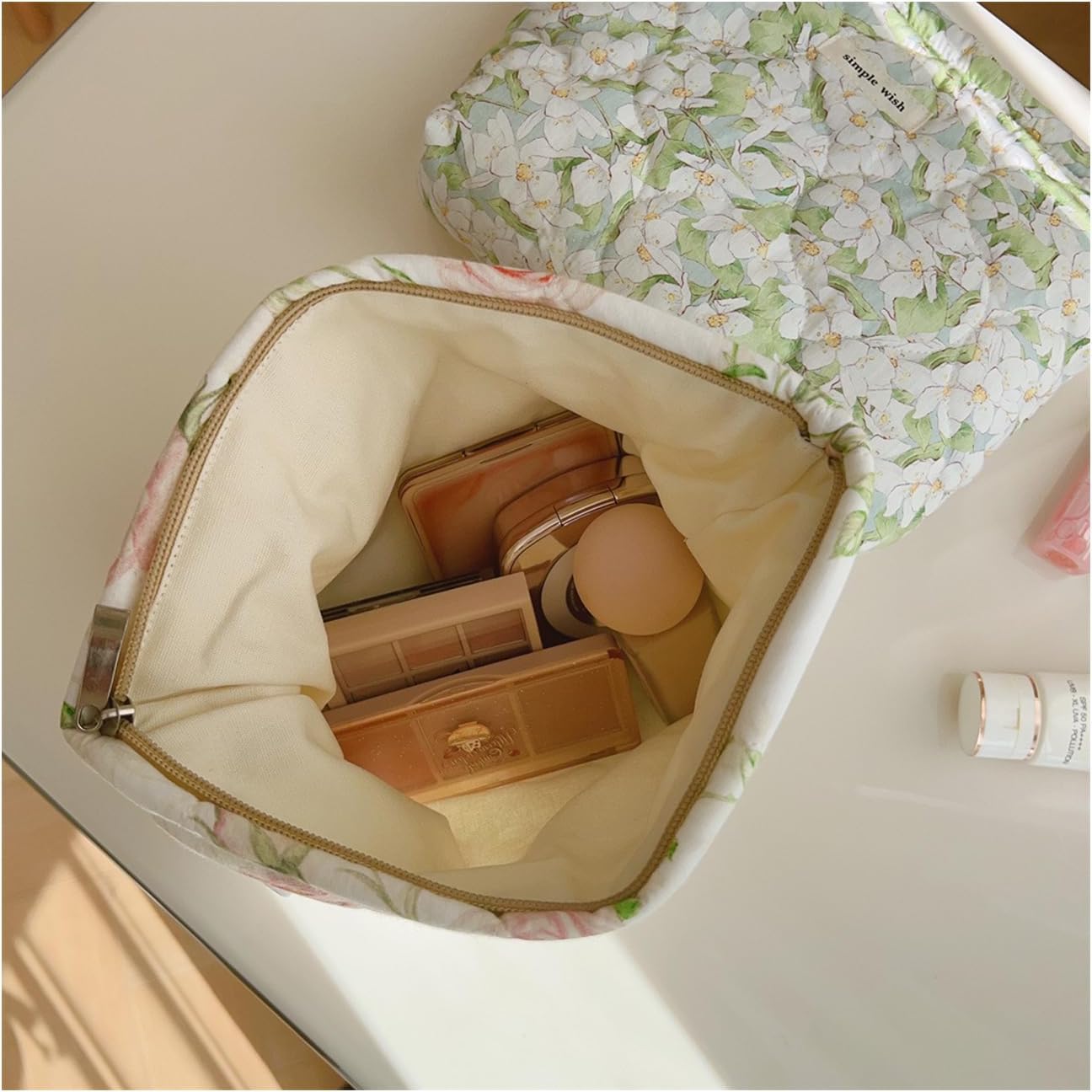 uekeboag Quilted Floral Cotton Makeup Pouch,Coquette Quilted Cosmetic Bag for Women and Girls, Aesthetic Organizer Bag, Flower Cute Travel Toiletry Bags(01Pink Little Flower) - Image 7