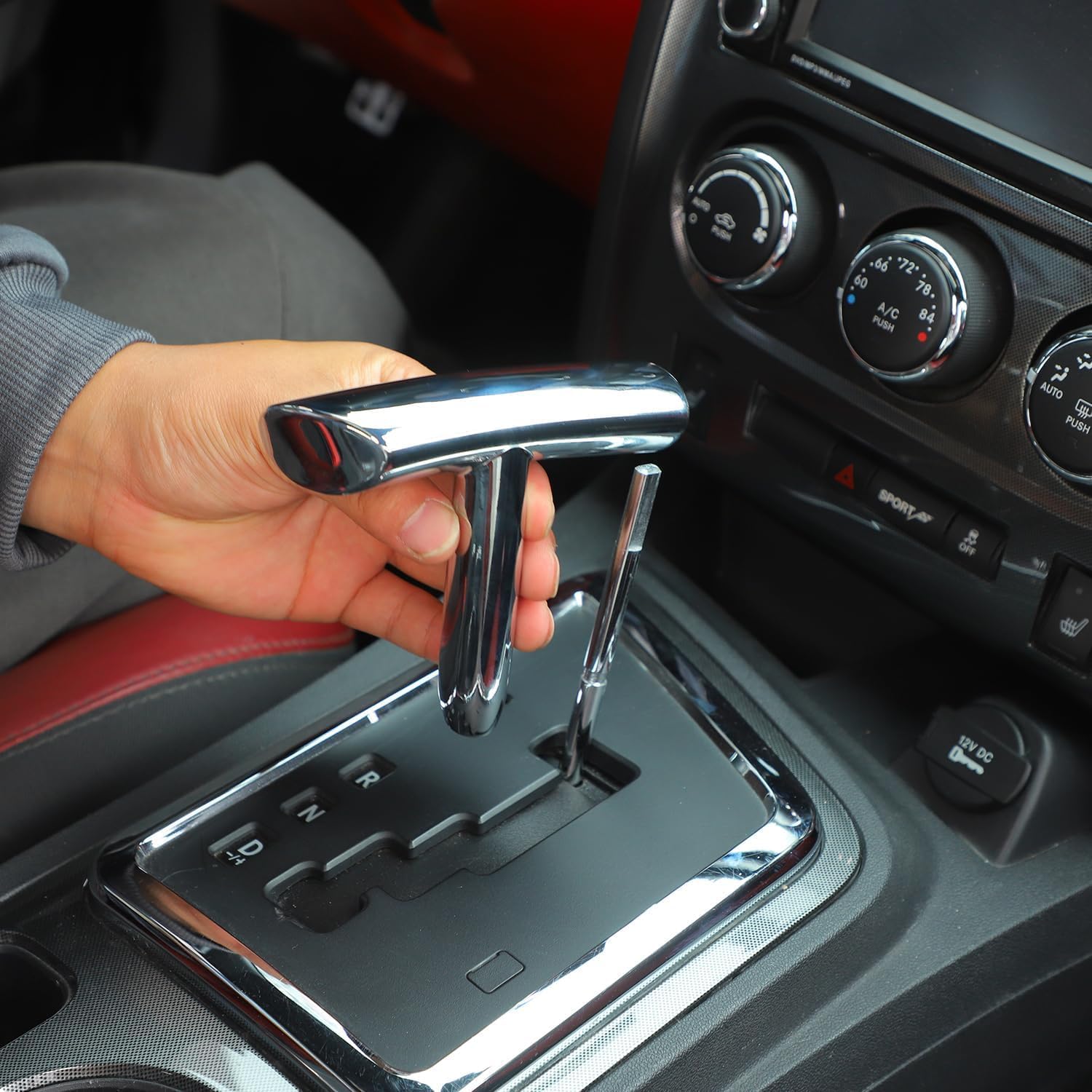Gałka zmiany biegów z uchwytem T kompatybilna z Dodge Charger Challenger Jeep Compass Wrangler JK 2011-2017