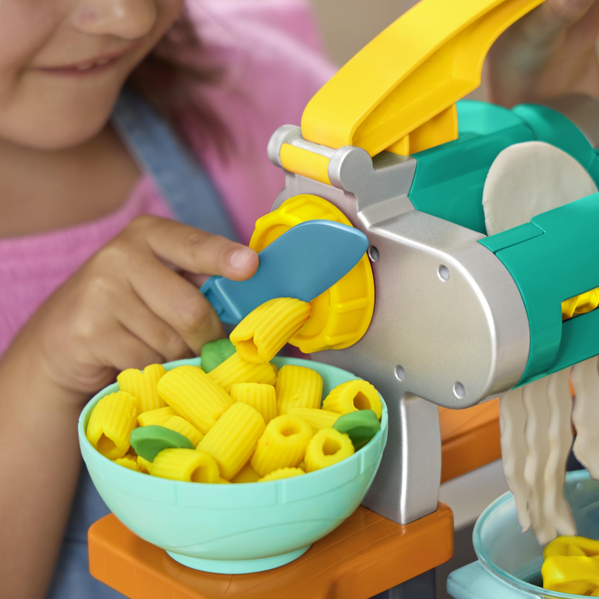 Play-Doh, La Cocina de los Minichefs, Sonidos de Cocina de Juguete realistas, Más de 25 Alimentos de Juguete Que Crear, Manualidades Infantiles, A Partir de 3 años