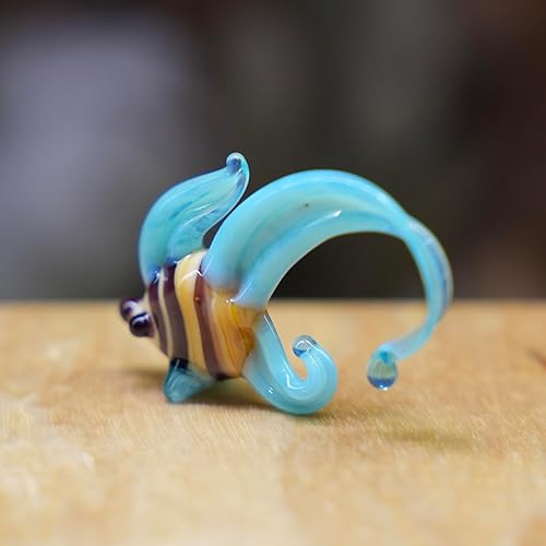 Miniatura 4 de Figura de pez de cristal azul de 1 pulgada – Miniatura soplada a mano estilo Murano – Adorno coleccionable de animales oceánicos para casa