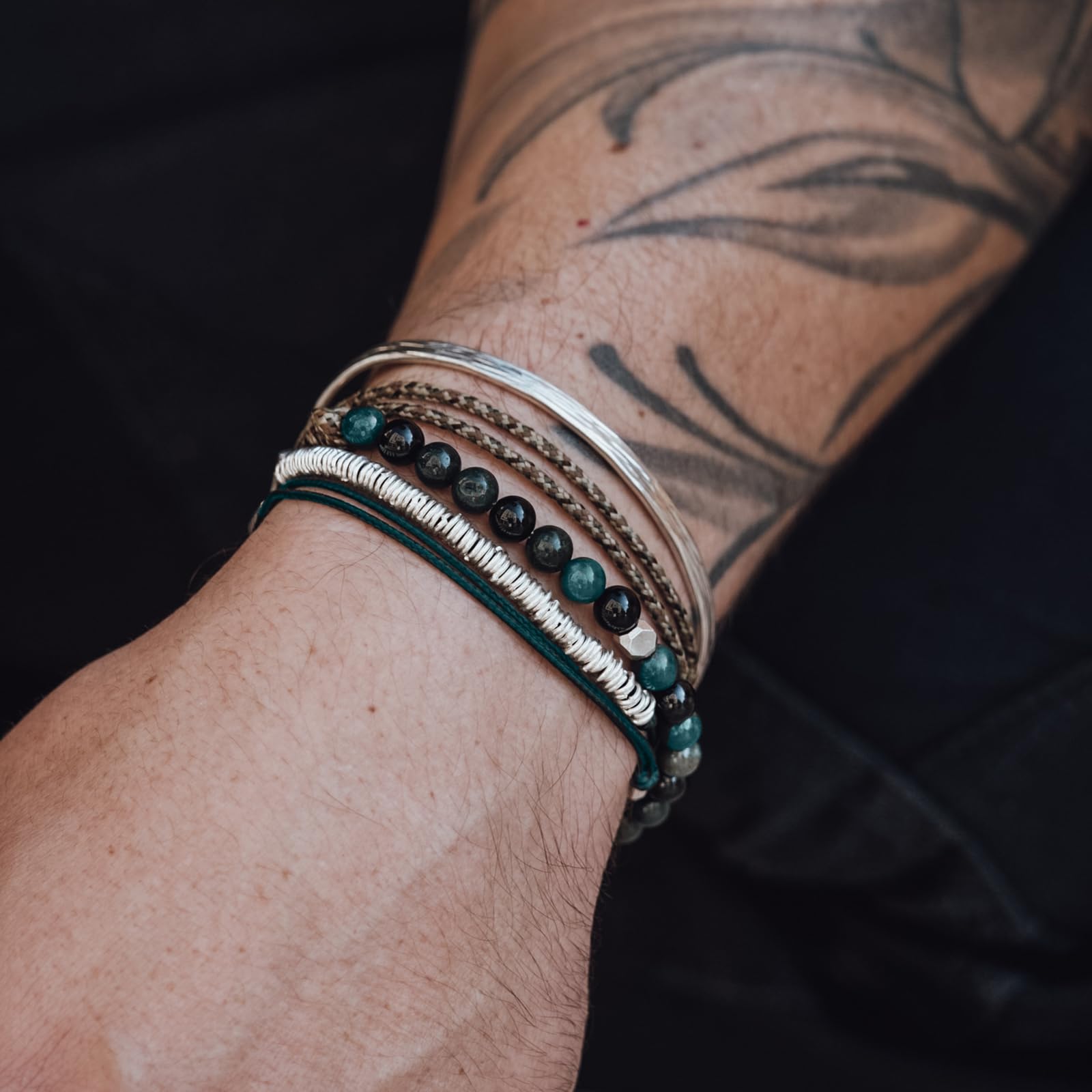 Nato Cuff - Wrap Toggle Armband aus Sterling-Silber 925 – Natursteine – Paracord – Schmuck für Damen oder Herren, handgefertigt in Frankreich
