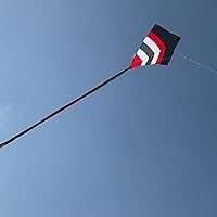 Vista 2 de In the Breeze Cometas de diamantes de arco