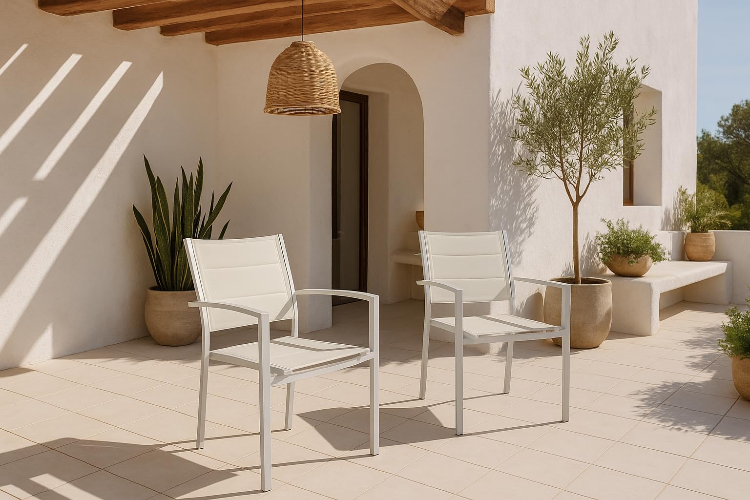 MOMMA HOME Pack 4 Sillas Terraza Exterior - Jardin Acolchadas con Reposabrazos, Material Textiline y Aluminio, Color Blanco, Medidas 87,5 x 56,5 x 57,5 cm