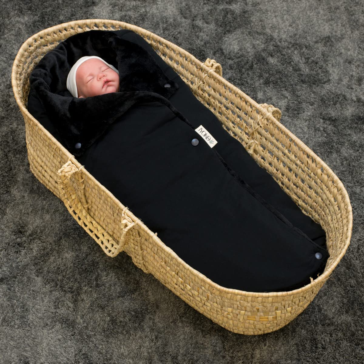 JYOKO Kids Saco Capazo para Bebé de Polar Teddy Extra Suave – Antialérgico, Protección Óptima contra el Viento y Frío – Ideal para Piel Sensible, Recién Nacidos y Bebés (Black Series, Polar)